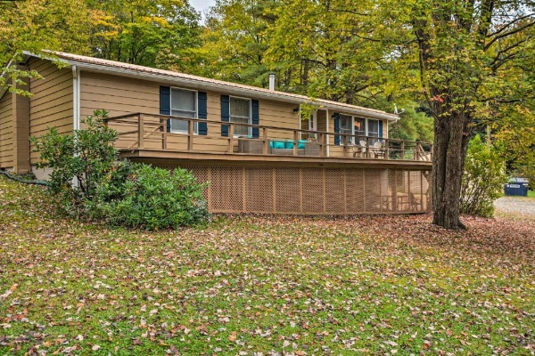 Great Valley Mtn House on 30 Acres with Pond and Grill image 15